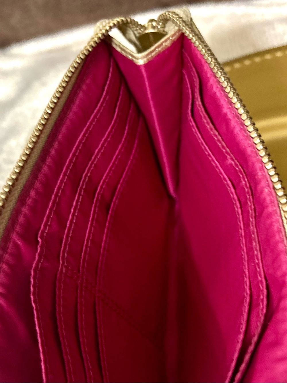COACH Julia Op Art Signature Zippy Wallet Wristlet.- - Picture 10 of 13